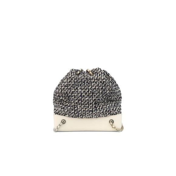 CHANEL White Tweed Gabrielle Backpack in Tweed C-A23244 - Picture 4 of 10